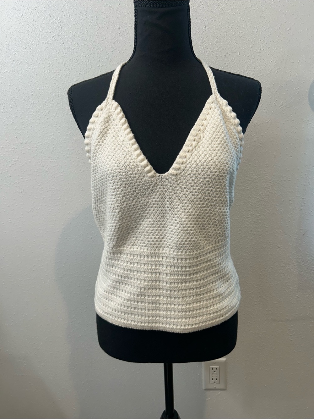 Women's Halter V-Neck Knit Tank Top